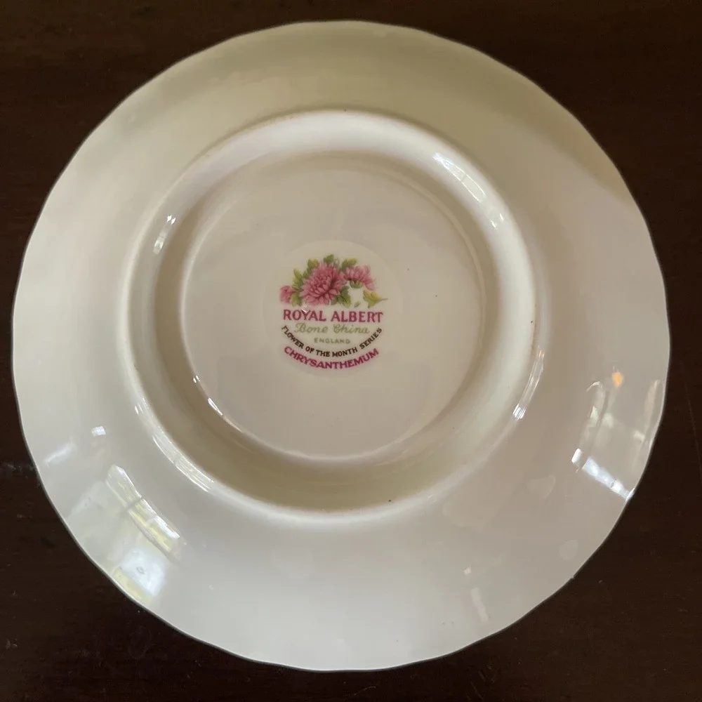 Royal Albert discontinued flower